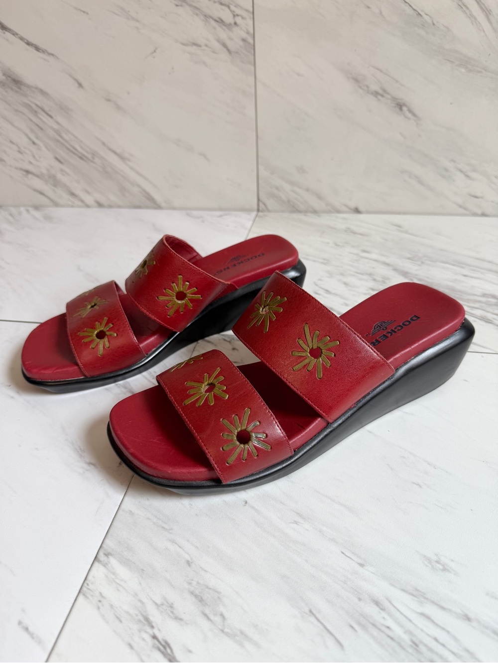Dockers Red Leather Double Strap Daisy Cutout Wedge Slide Sandals Womens 8.5